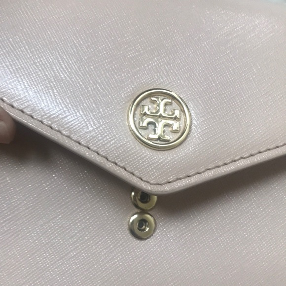 Tory Burch Wallet on Chain - Picture 5 of 15